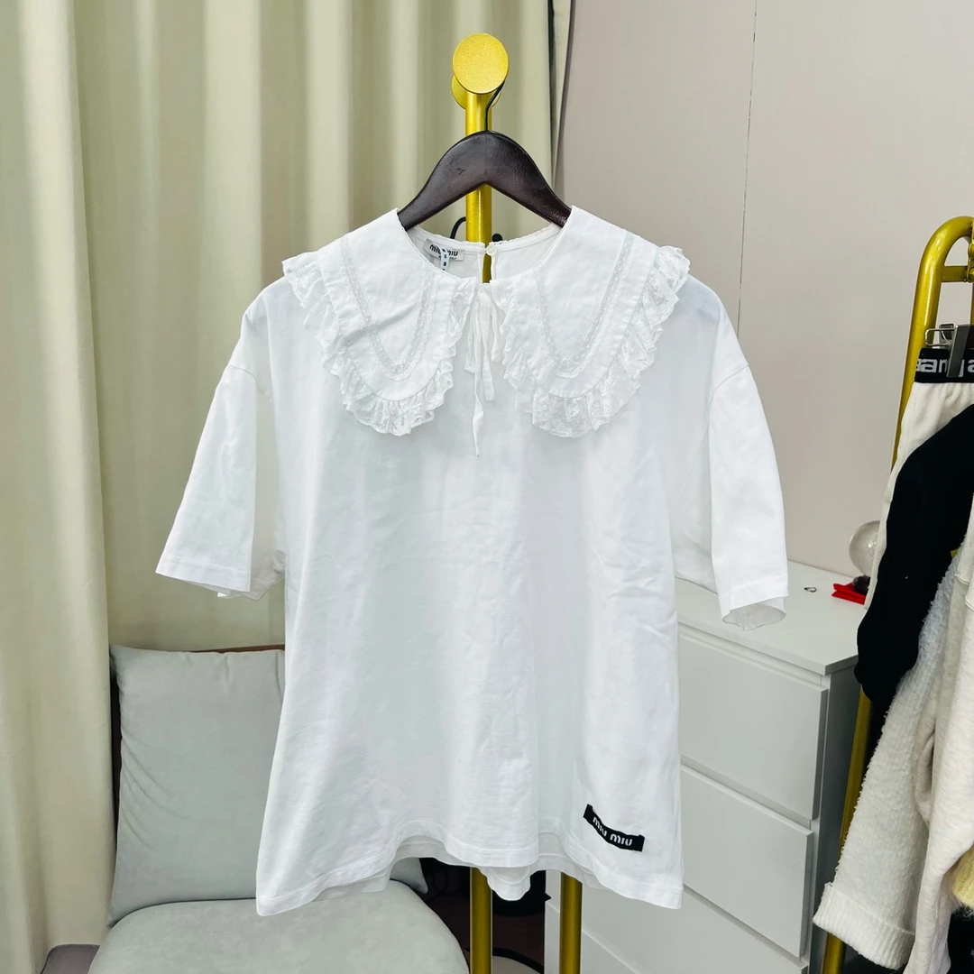 99新 MIU MIU/缪缪  白色娃娃领刺绣logo短袖 S码