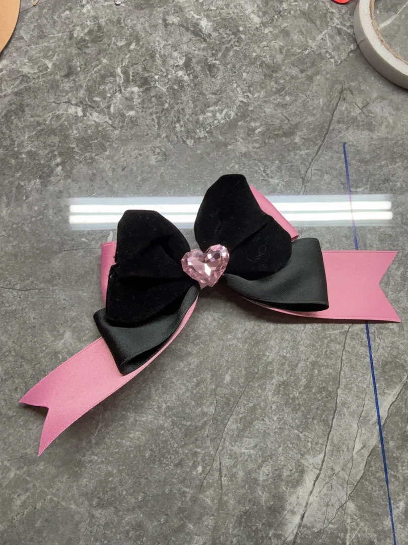 123-5黑粉顶夹发夹