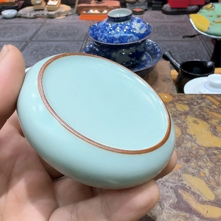 天青汝瓷盖置一个……