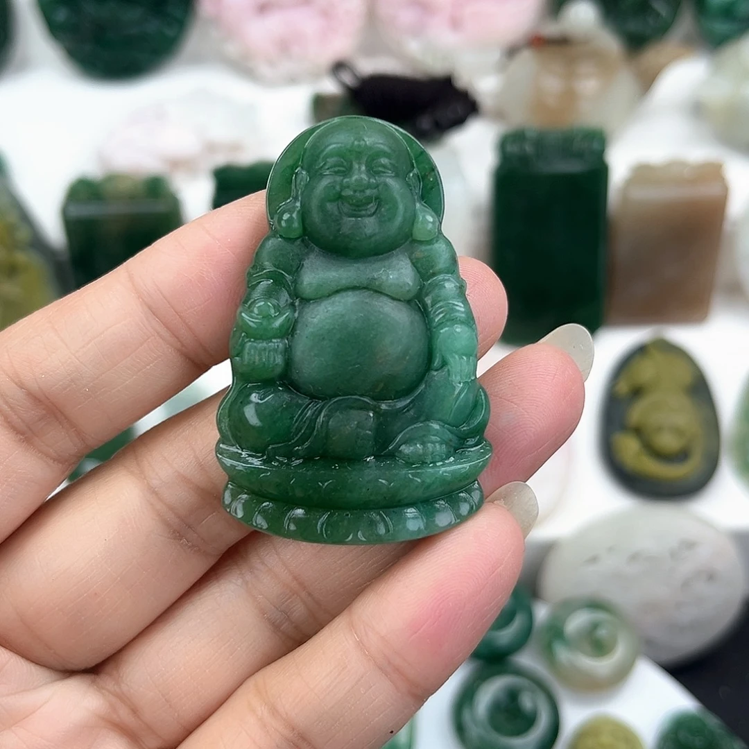 独山玉未镶嵌颈饰