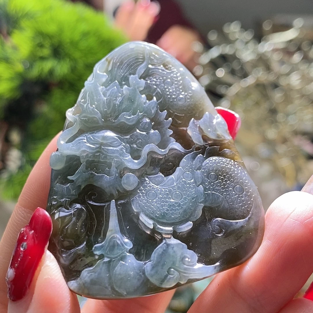 【闪购商品】翡翠颈饰未镶嵌龙牌