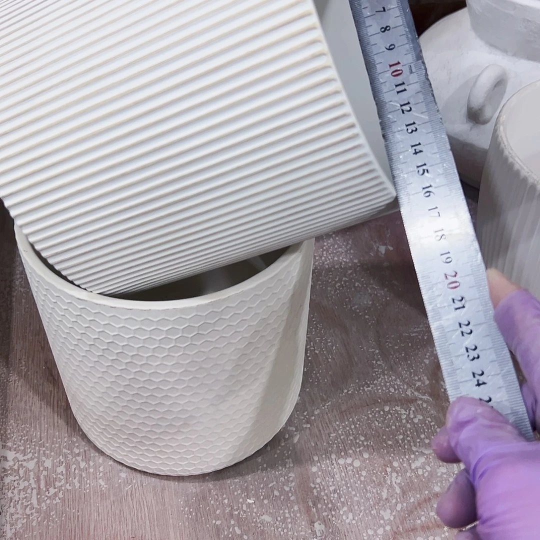 有孔外贸尾单陶瓷花盆凑单10米包邮