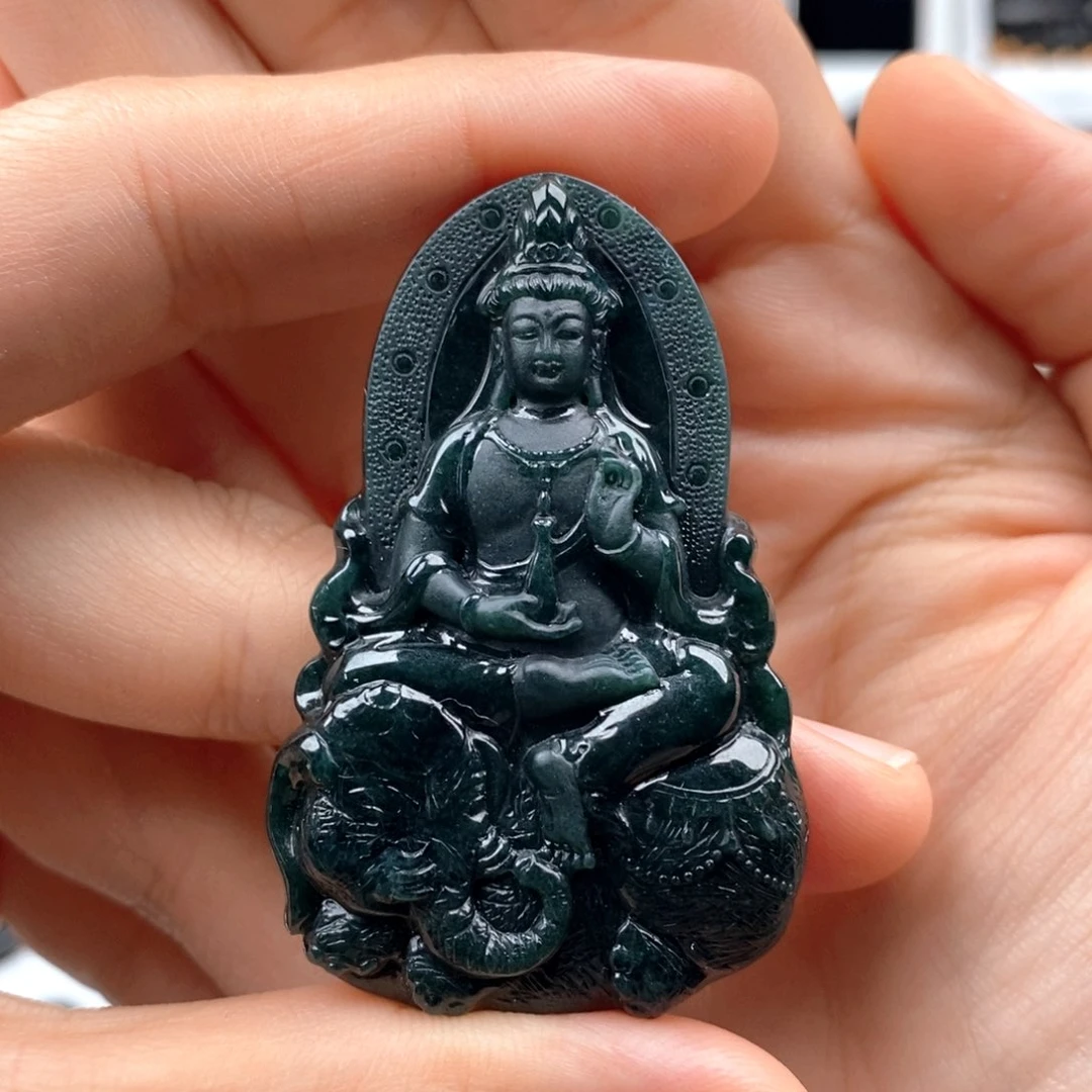 颈饰未镶嵌翡翠普贤菩萨