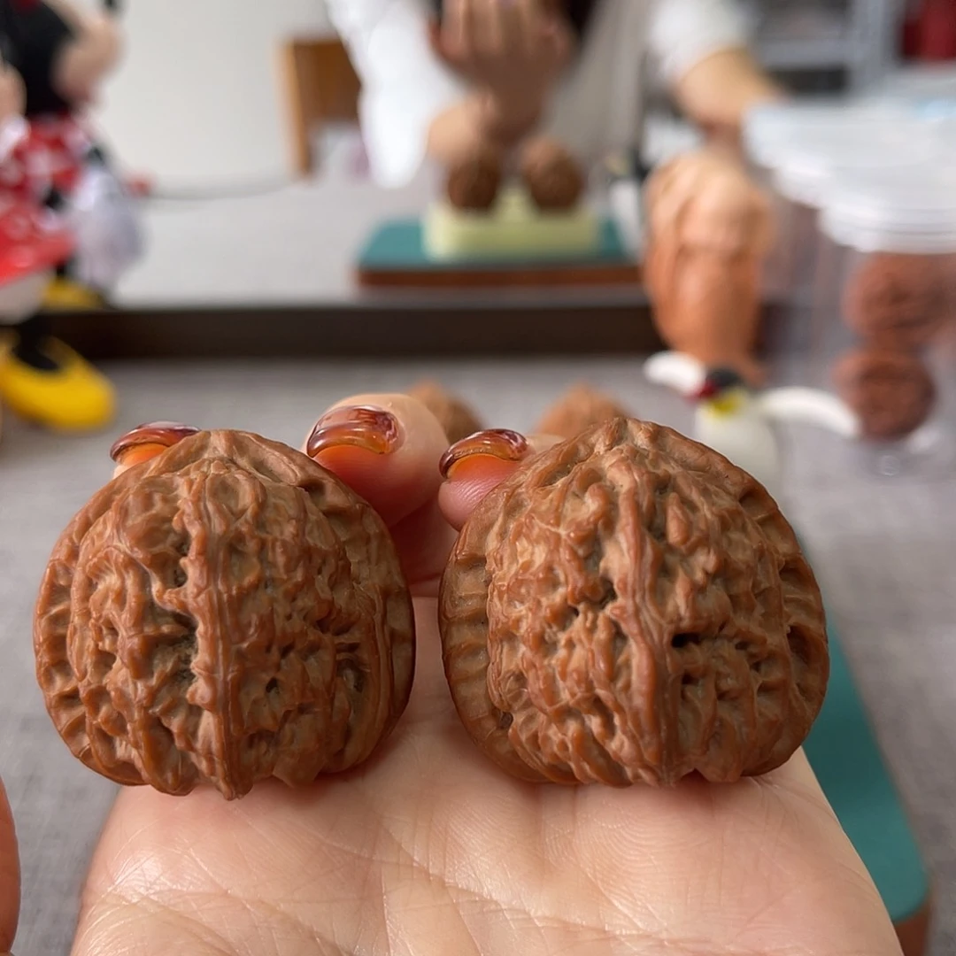 吊坠文玩核桃38三角白全品