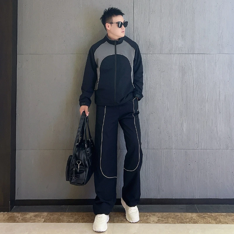 时尚设计感撞色拼接休闲套装男秋季百搭宽松立领夹克直筒裤两件套