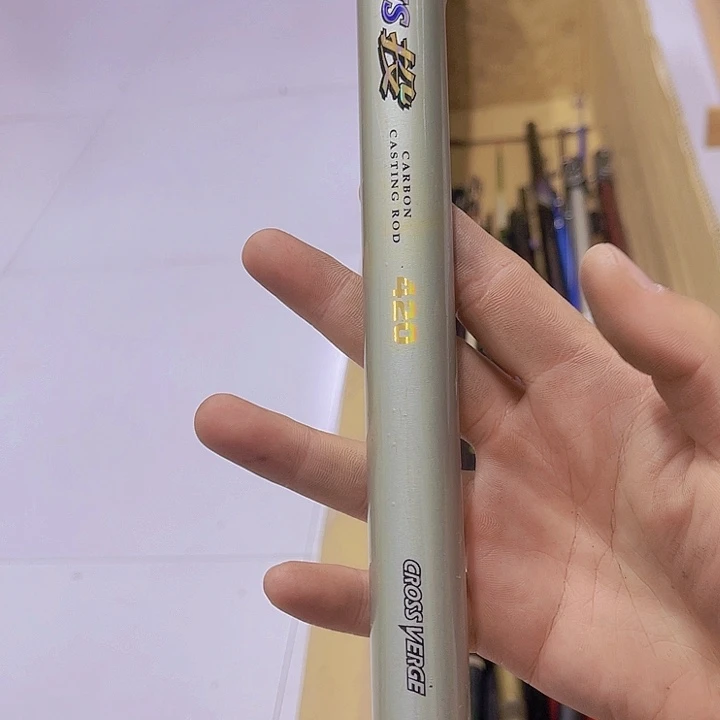 在****鱼中古鱼竿 微瑕看好下单 一物一拍