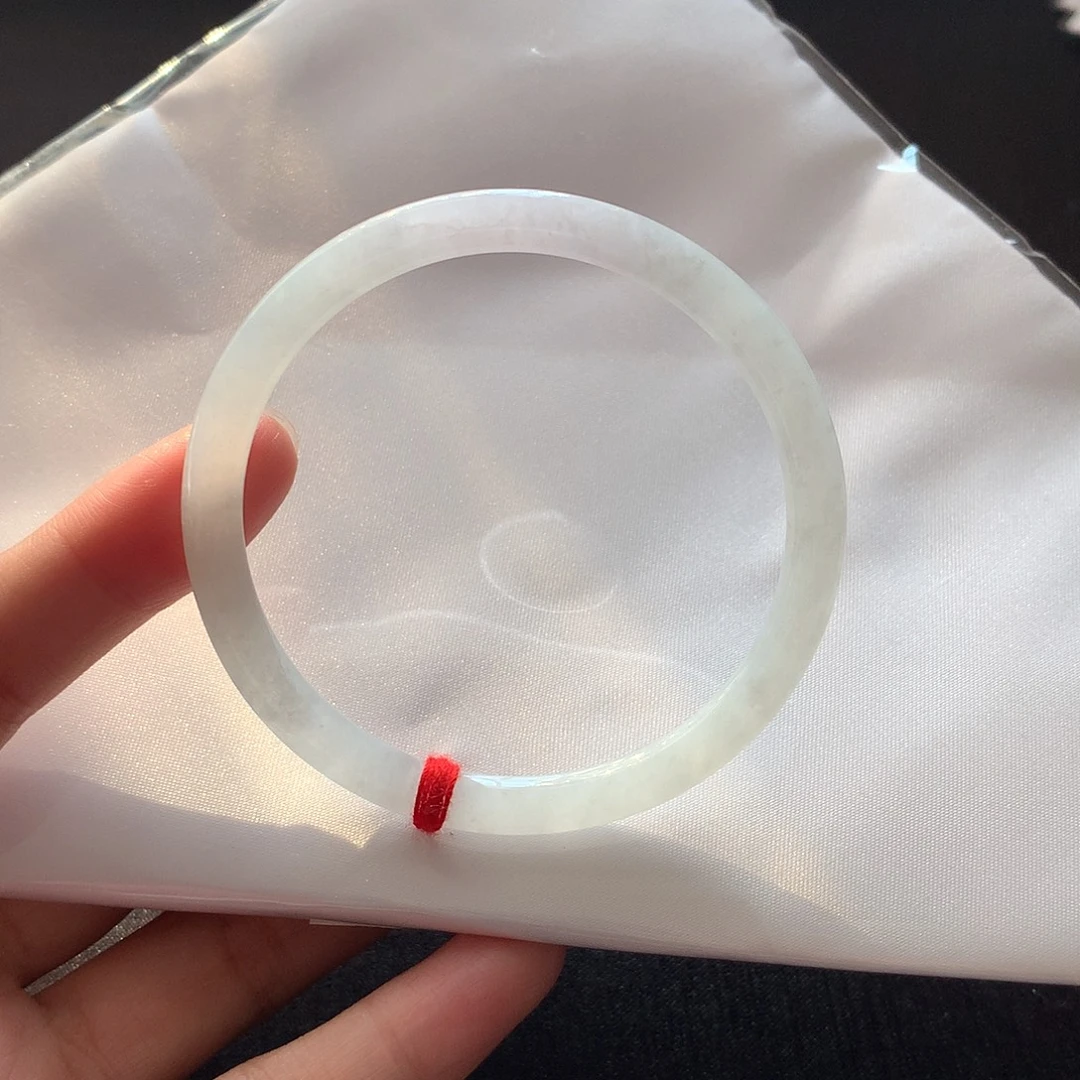 翡翠未镶嵌手镯57