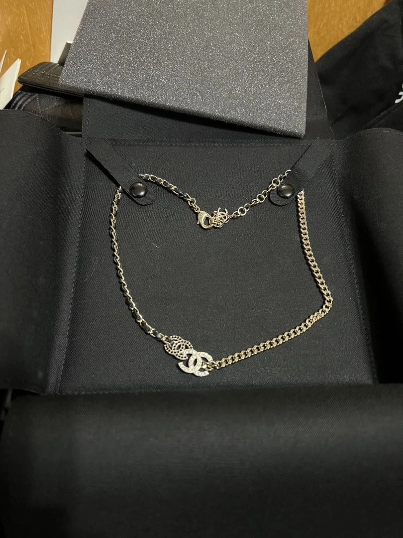 全新未使用 Chanel/香奈儿 25V 经典双C拼色项链 choker