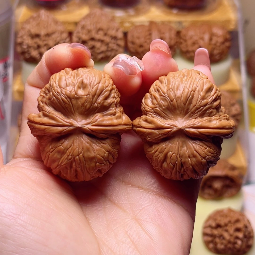 文玩核桃吊坠43➕元宝