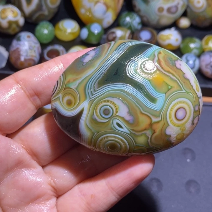 未镶嵌玛瑙/玉髓珠宝半成品28