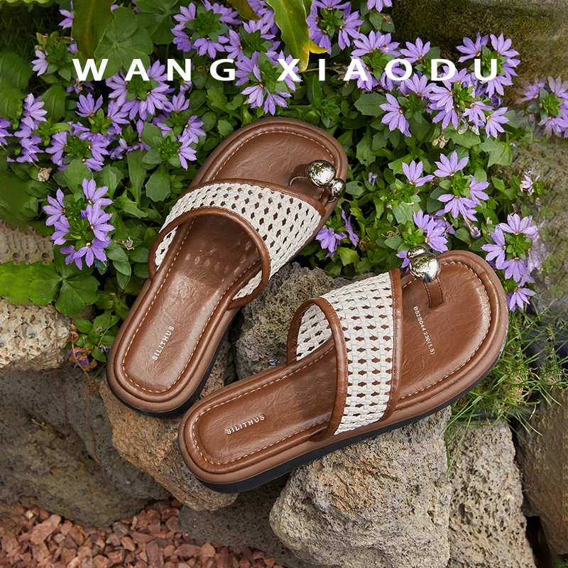 【王小毒】仲夏织梦●编织面夹趾拖鞋女2025年夏新款金属扣一字拖