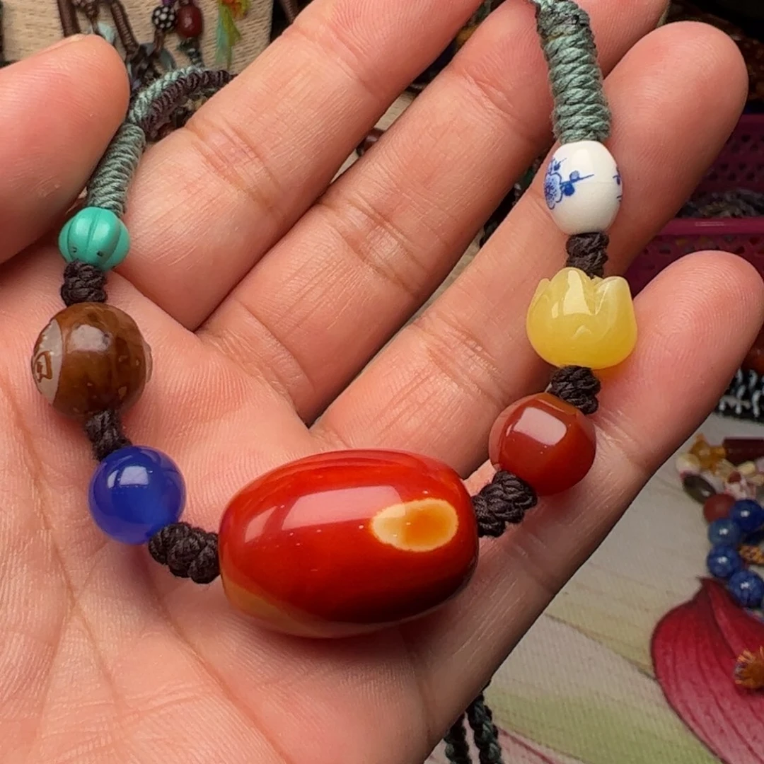 玛瑙/玉髓颈饰未镶嵌