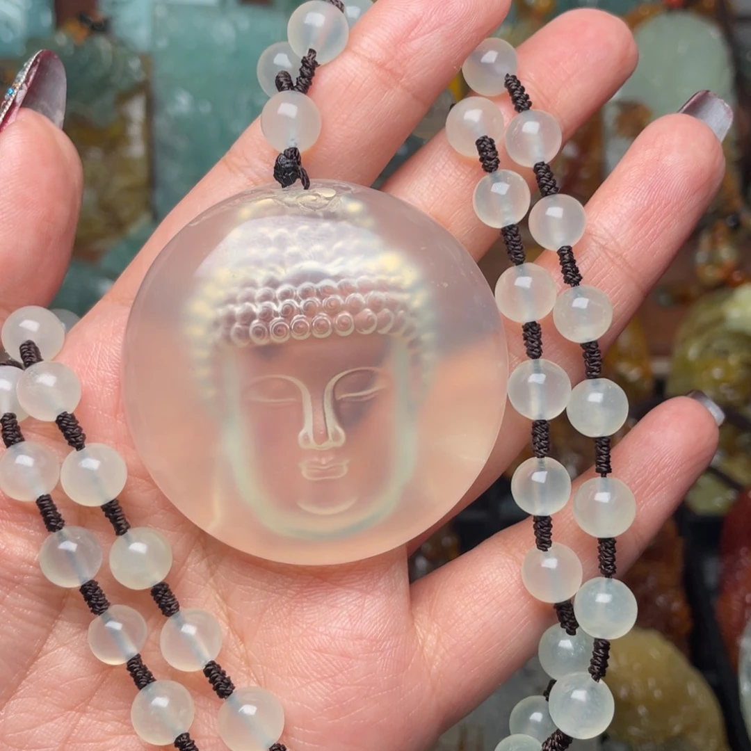 蛇纹石玉颈饰未镶嵌天****?