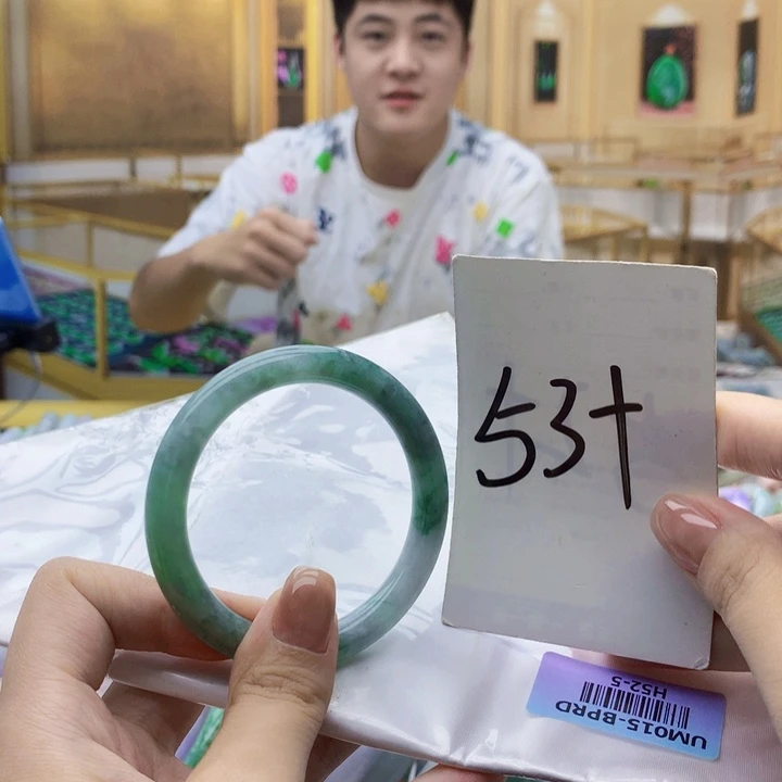 翡翠未镶嵌手镯909999987789900