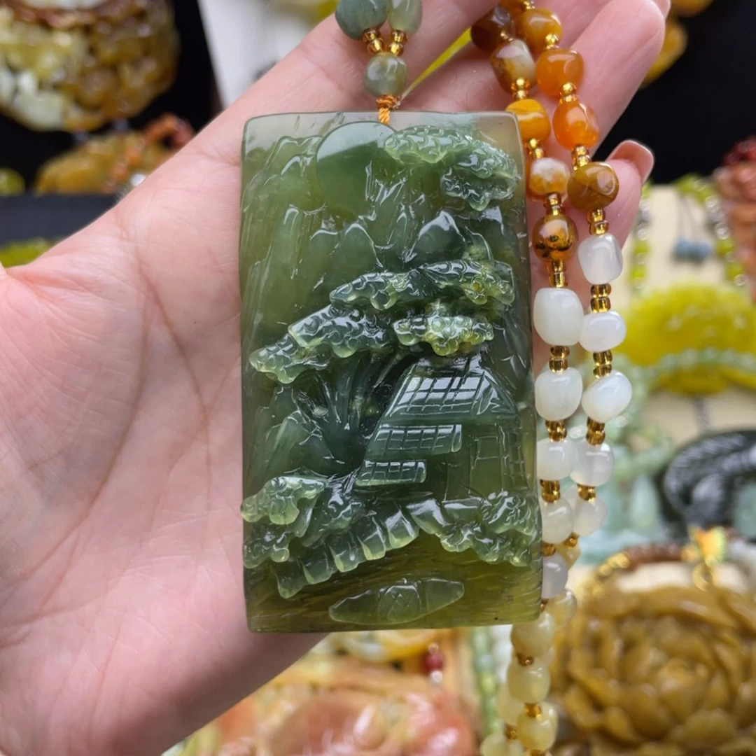 未镶嵌蛇纹石玉颈饰
