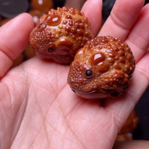 【闪购商品】手串/手链橄榄核35左右金蝉手球