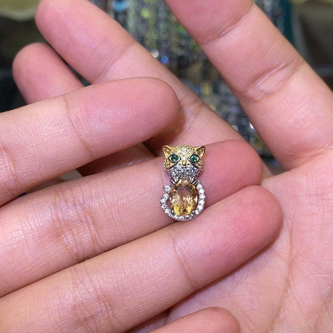 银S925镶嵌吊坠(赠链)黄晶有证书有链子