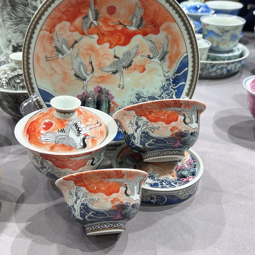 瓷片景德镇瓷器精品陈列