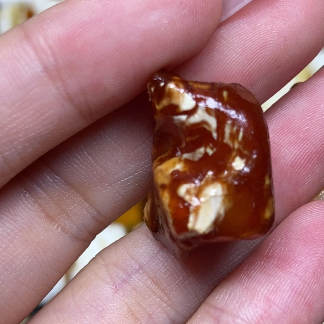 定制琥珀未镶嵌结****肉定制