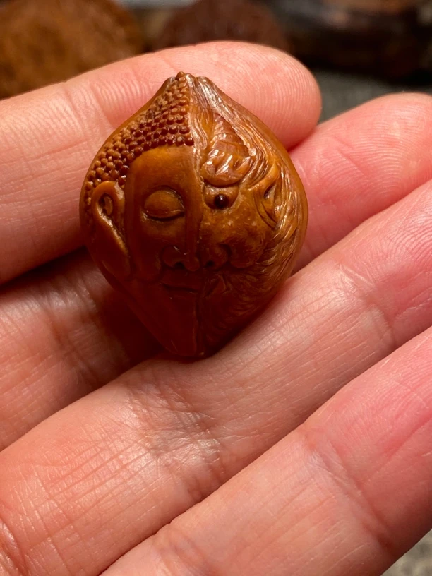 福利苏工核雕纯手工雕刻，个性手作，一念之间，立体感十足，超好玩