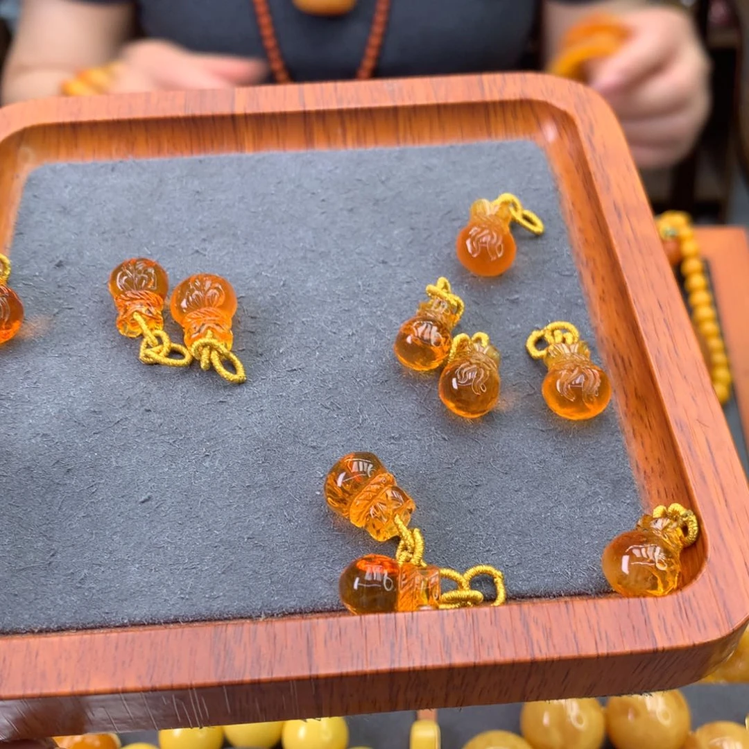 未镶嵌吊坠(不含链)琥珀多样性发一