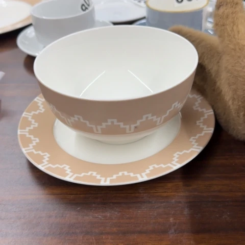 泥塑碗盘一套遐思品