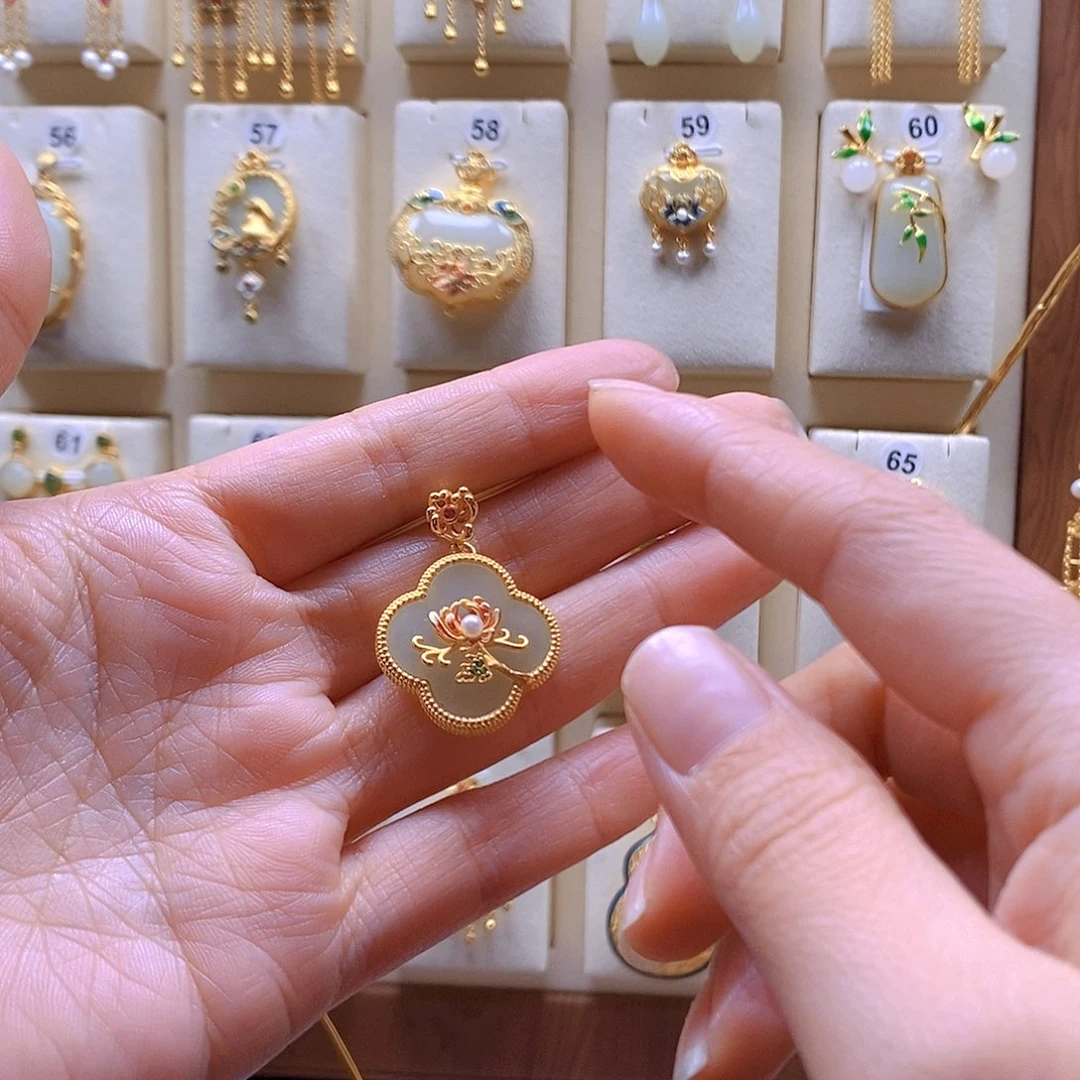 和田玉银S925镶嵌颈饰