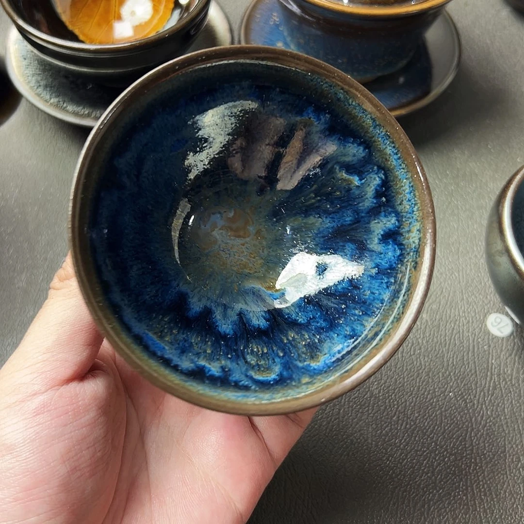 茶盏你说什么时候才有资格在