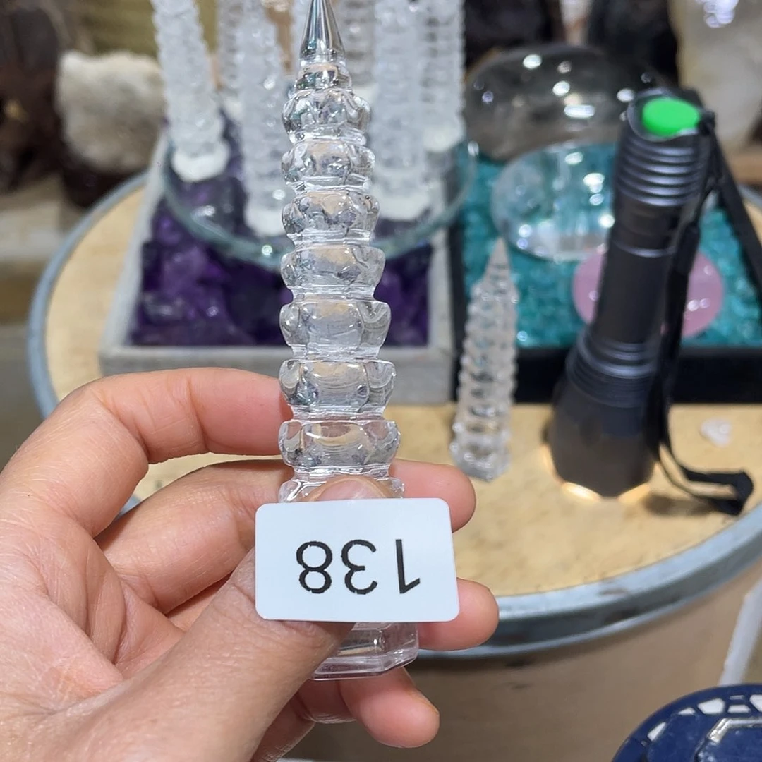 水晶摆件……未镶嵌
