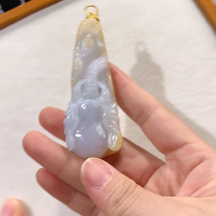 翡翠未镶嵌颈饰翡翠吊坠