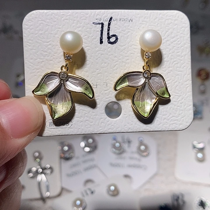 淡水珍珠未镶嵌耳饰