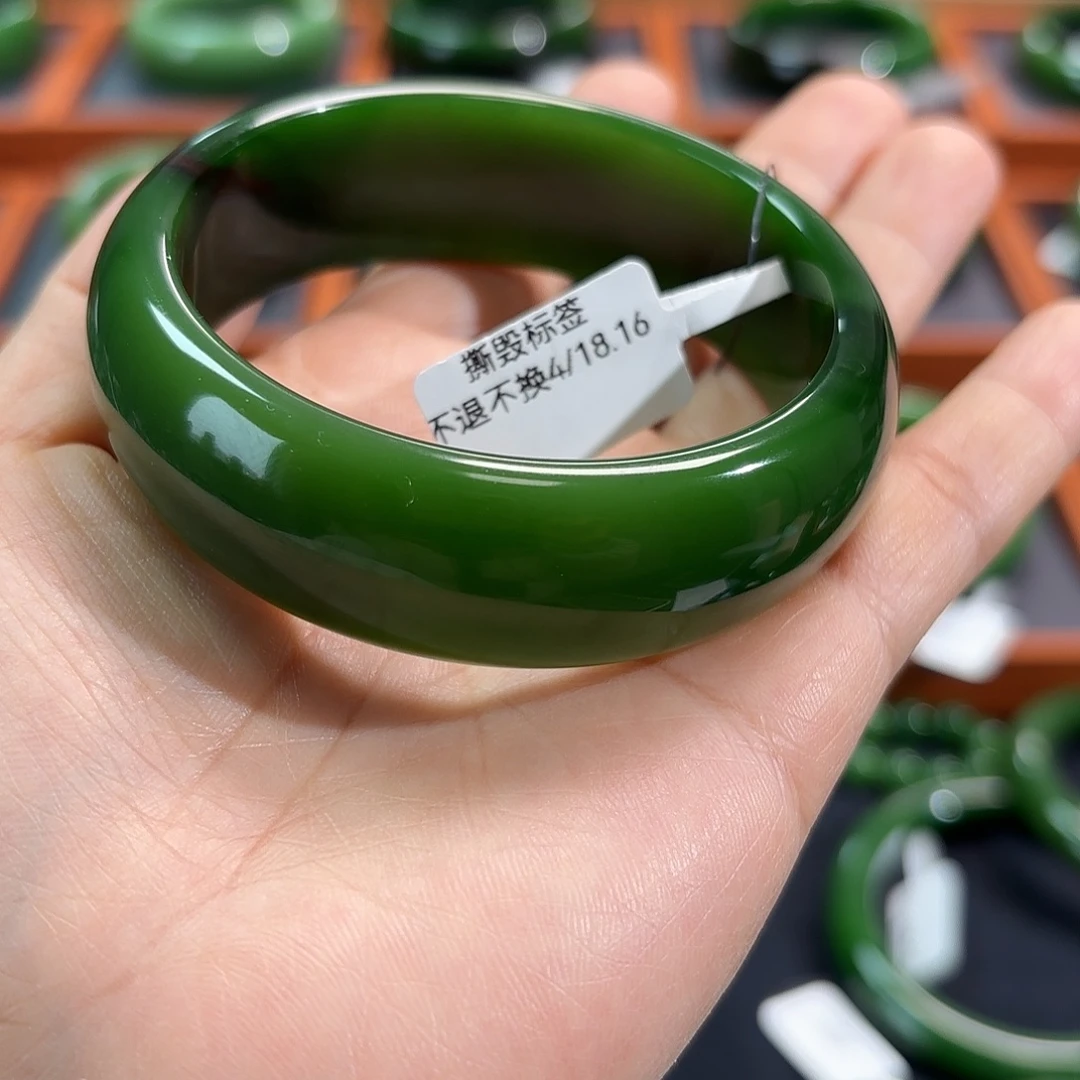 和田玉（碧玉）未镶嵌手镯分两单