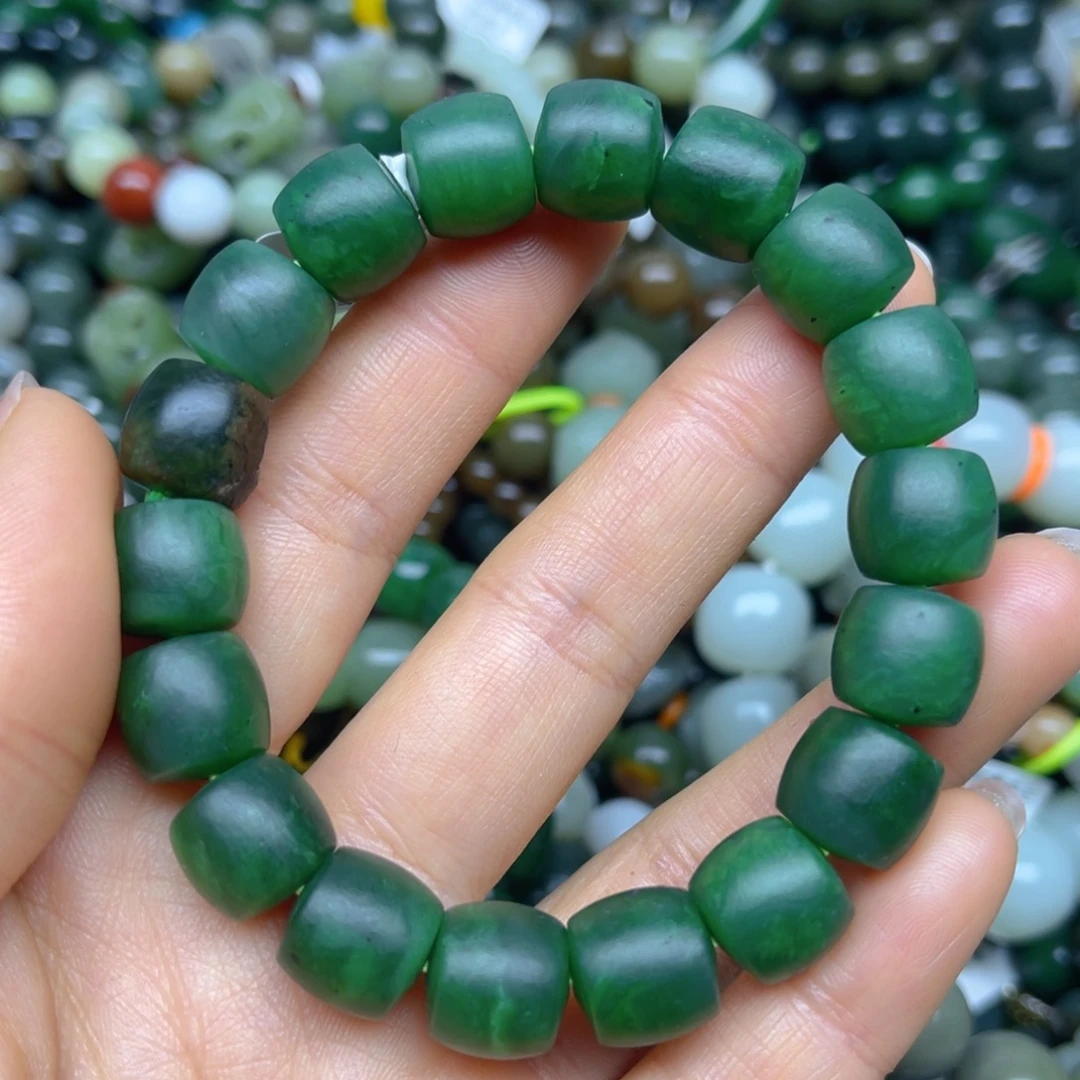 和田玉未镶嵌手链