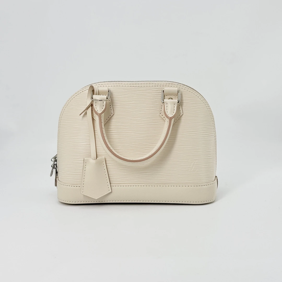 99新 LouisVuitton/路易威登 白色水波纹贝壳包芯片款（2568）