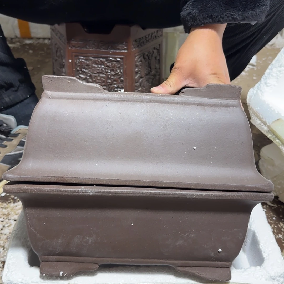 紫砂花盆口径26 18高度10