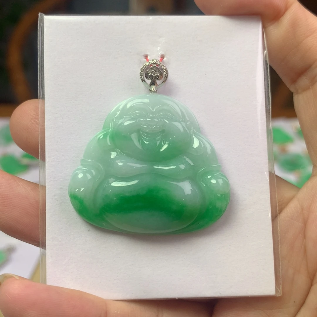 翡翠18K金镶嵌颈饰翡翠首饰