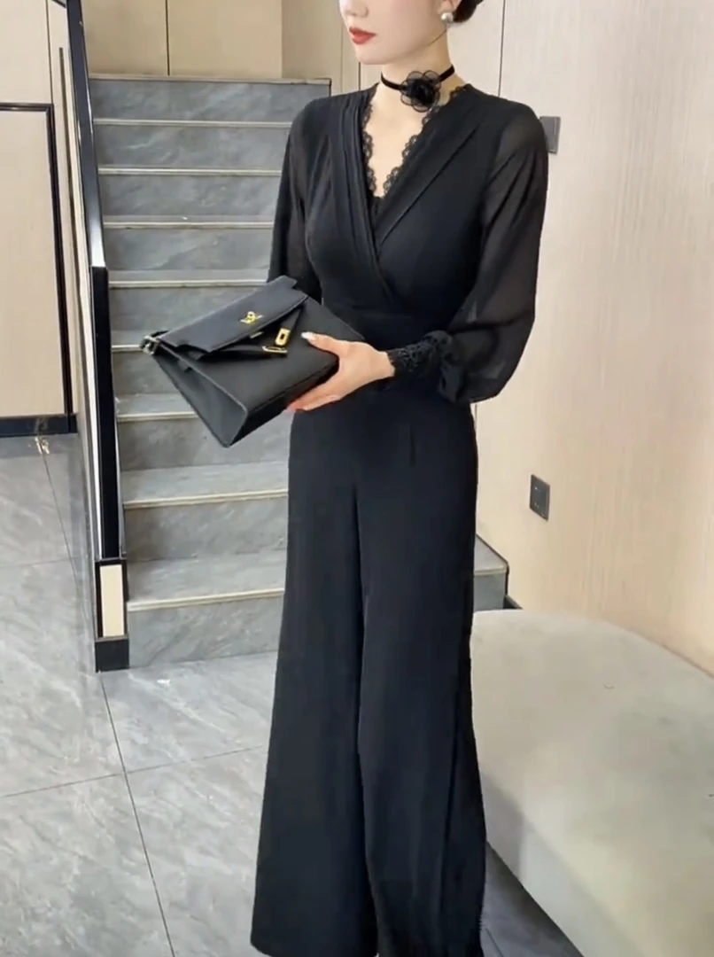 春季新款气质长袖黑色百搭高腰显瘦V领拼接连体裤FJ21802