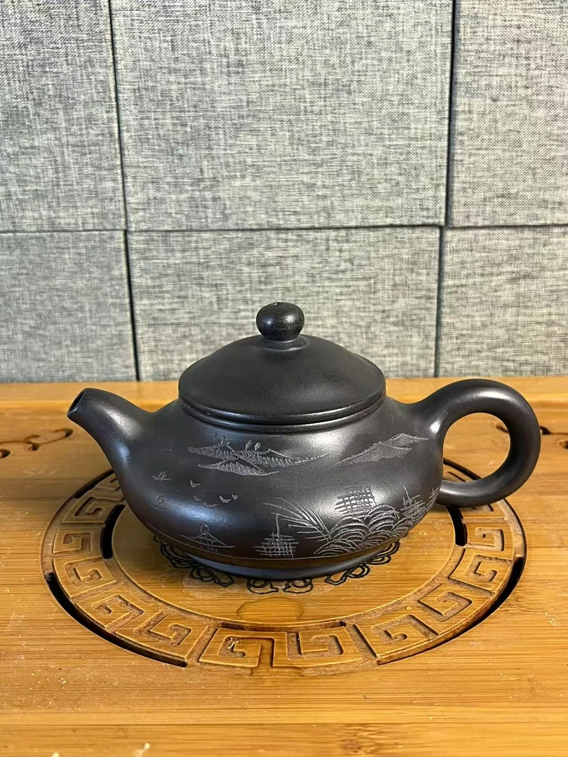 精品纯手工石黄山水扁韵紫砂茶壶