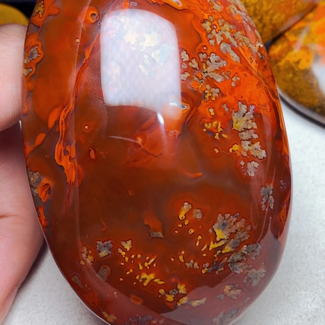 z***n玛瑙/玉髓未镶嵌颈饰