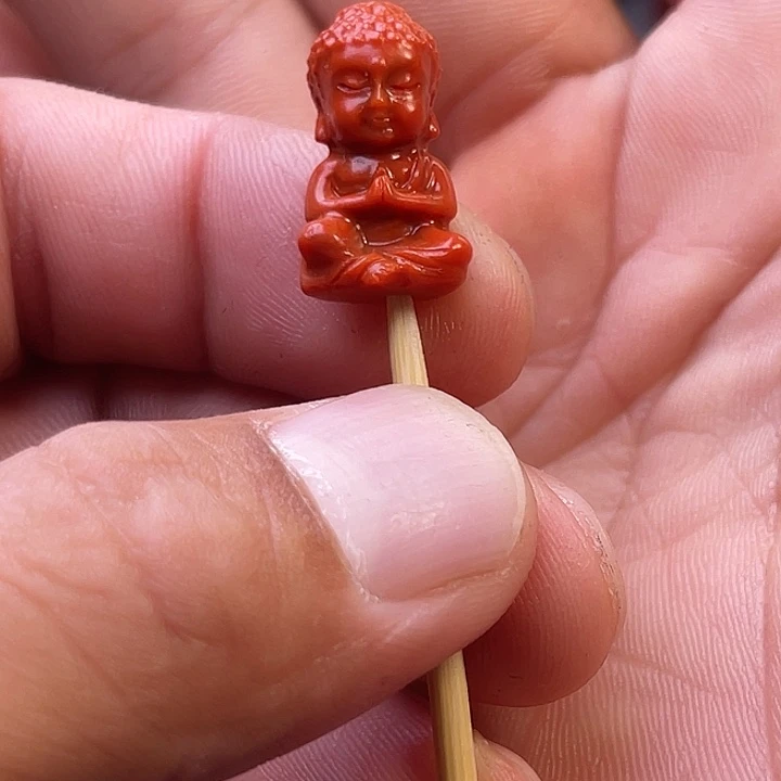 未镶嵌川料瓦西精工宝宝佛卡11➕南红玛瑙