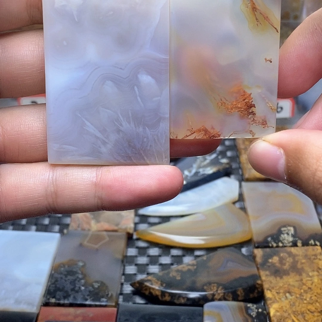 羡***风玛瑙/玉髓未镶嵌珠宝半成品