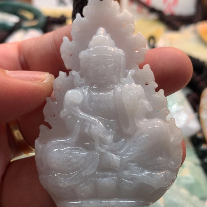 翡翠未镶嵌颈饰保真天然a货翡翠