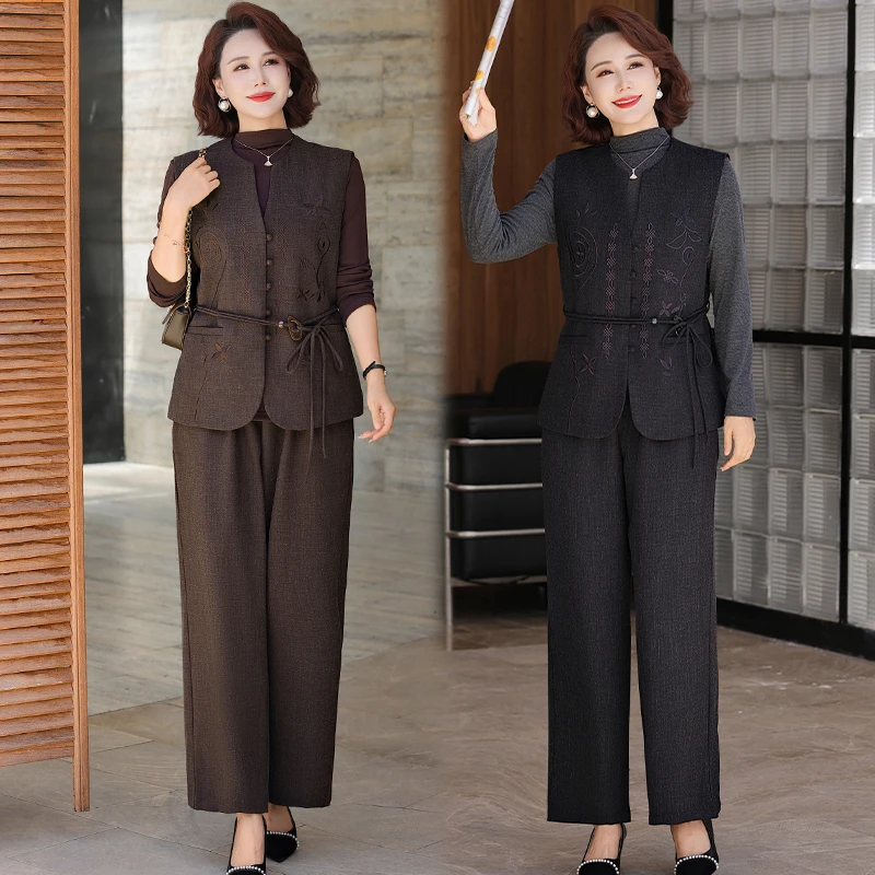 新中式妈妈秋装套装中老年女装春秋马甲小衫三件套贵夫人时尚上衣