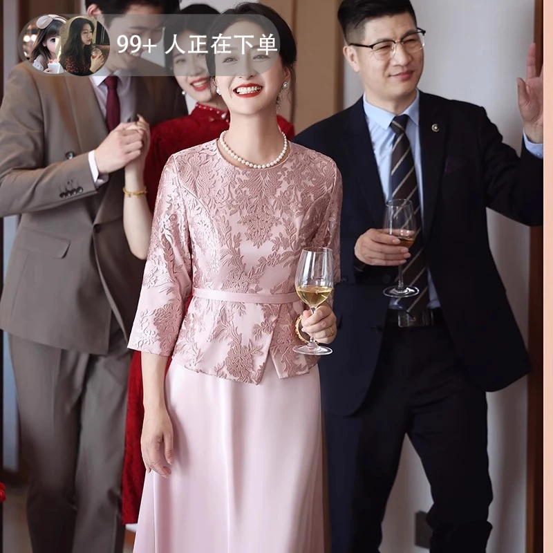 7846喜婆婆婚宴装礼服裙2025秋季新款年轻妈妈粉红色连衣裙女