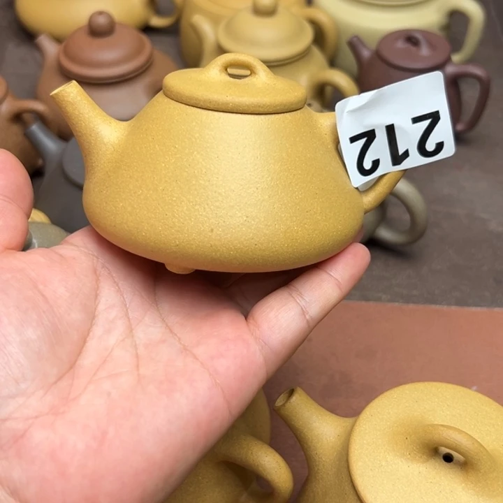 茶壶紫砂黄金段半手工190cc左右