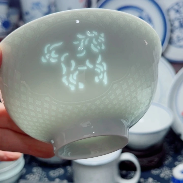 青花玲珑5寸饭碗生肖。马