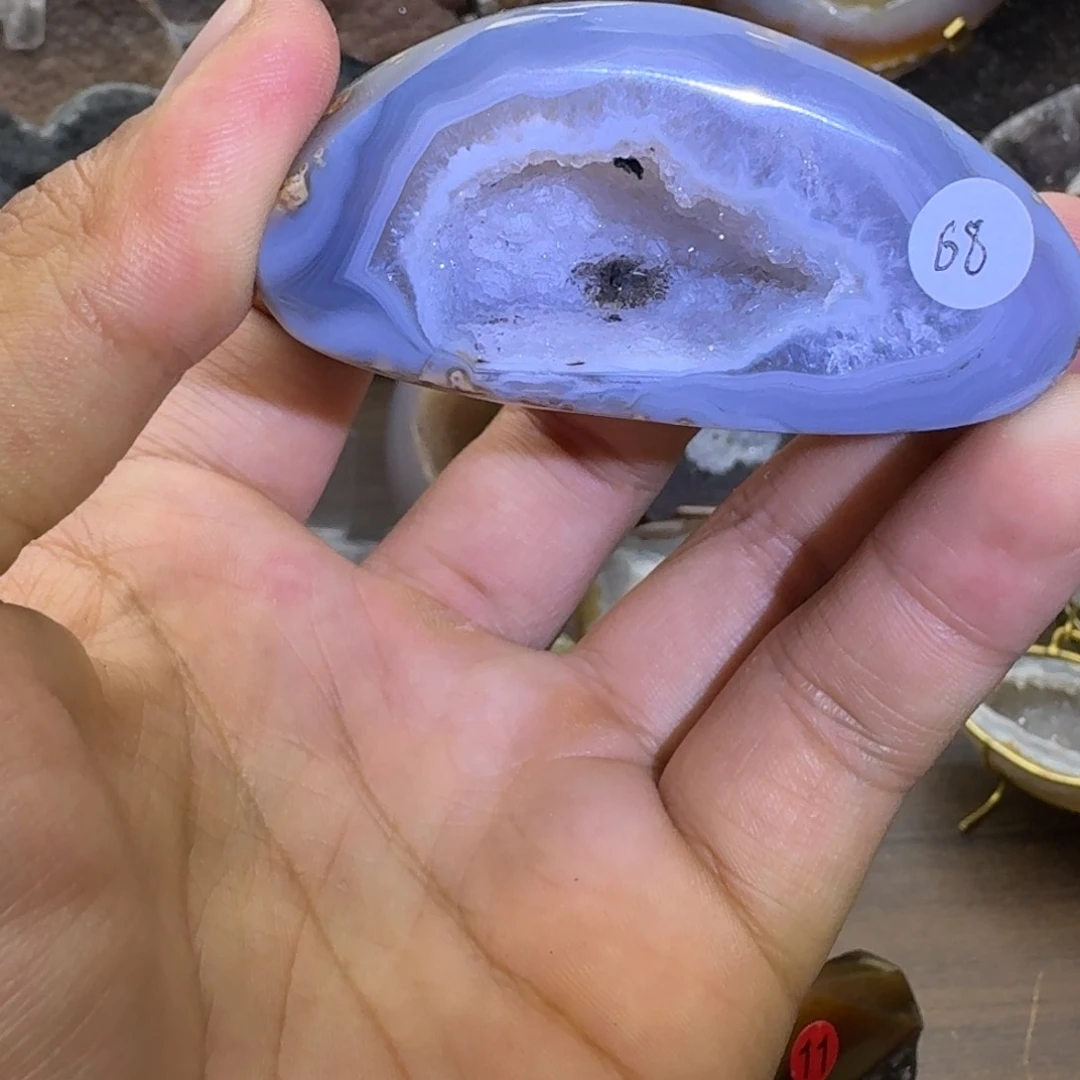 未镶嵌水晶大型摆件（非配饰）