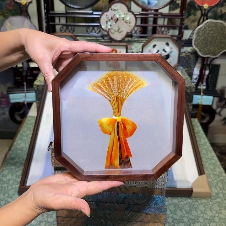 刺绣手工苏绣工艺制作技艺精湛