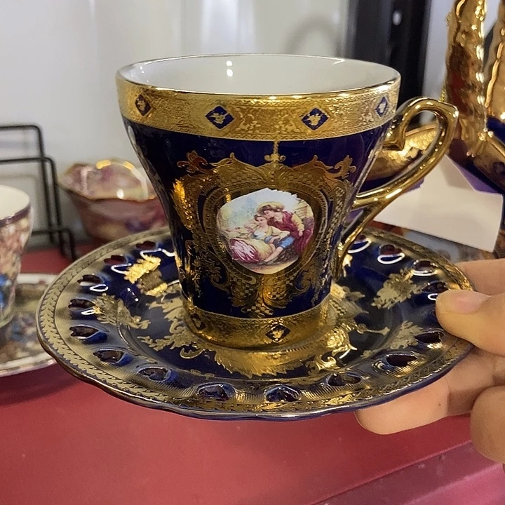 瓷片微瑕……………………………………