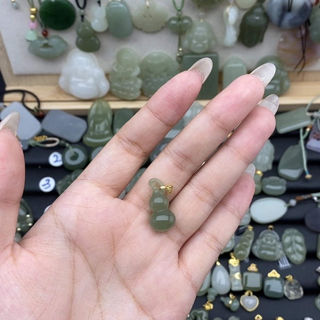 和田玉18K金镶嵌吊坠(不含链)
